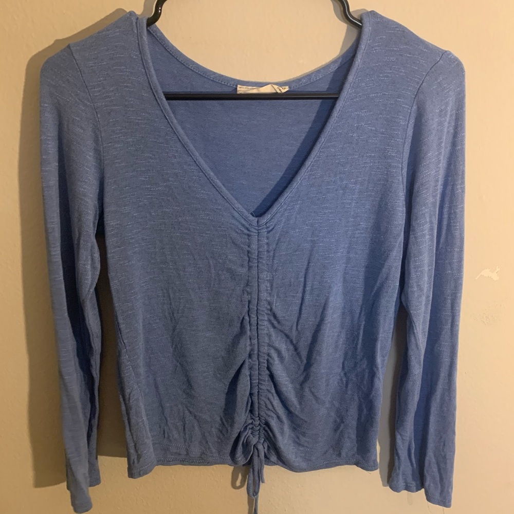 Blue cropped blouse